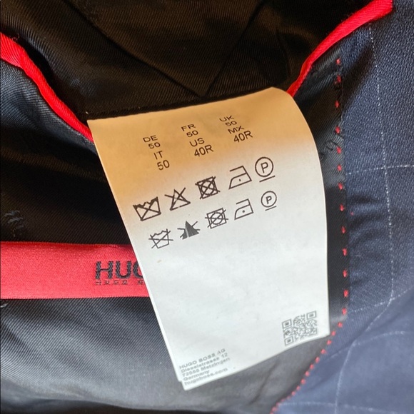 Hugo boss - Men's Navy Checkered Suit - 40R - Picture 7 of 16